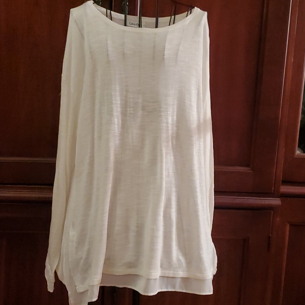 NWT Calvin Klein Top with Trim XL